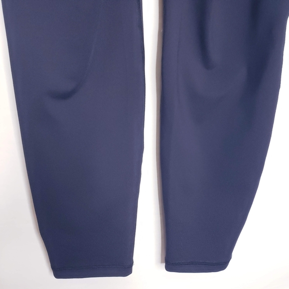 Livi Active Lane Bryant Black Wicking 7/8 Legging Women's Size 14/16 - Picture 6 of 9